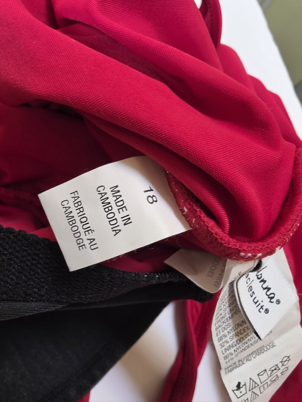 Miradonna Miraclesuit NEW Red Ruched Sz 18 Faux Wrap 1PC Tummy Control Swimsuit - Picture 10 of 15